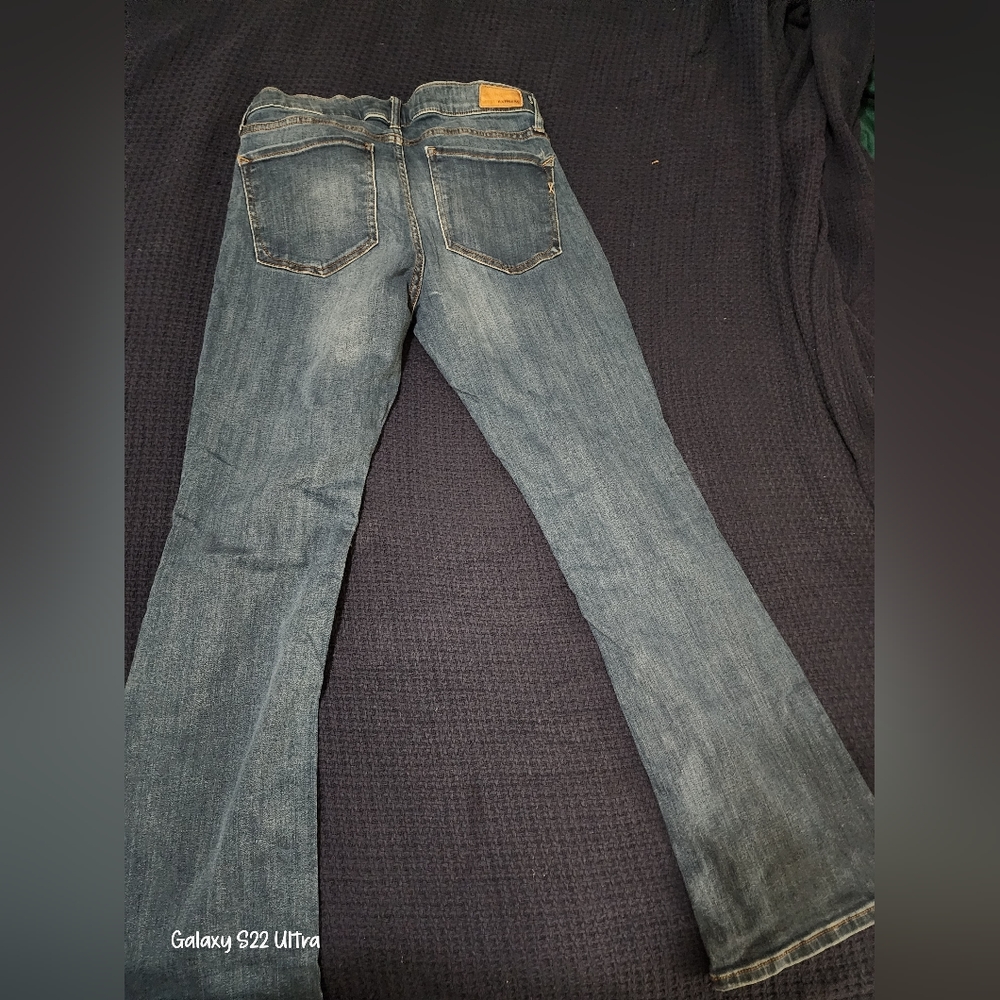 Express barely bootcut jean - Picture 2 of 4